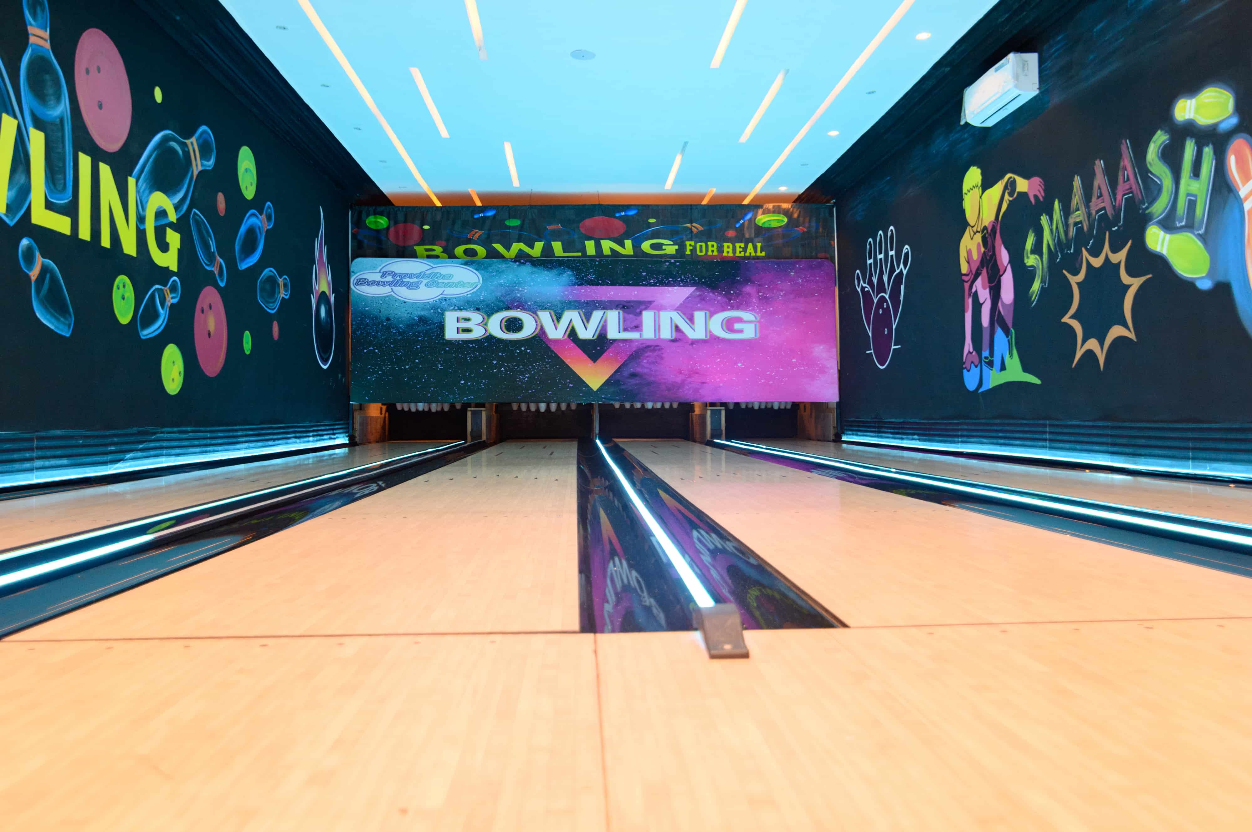 Why Bowling Makes a Great Group Activity
