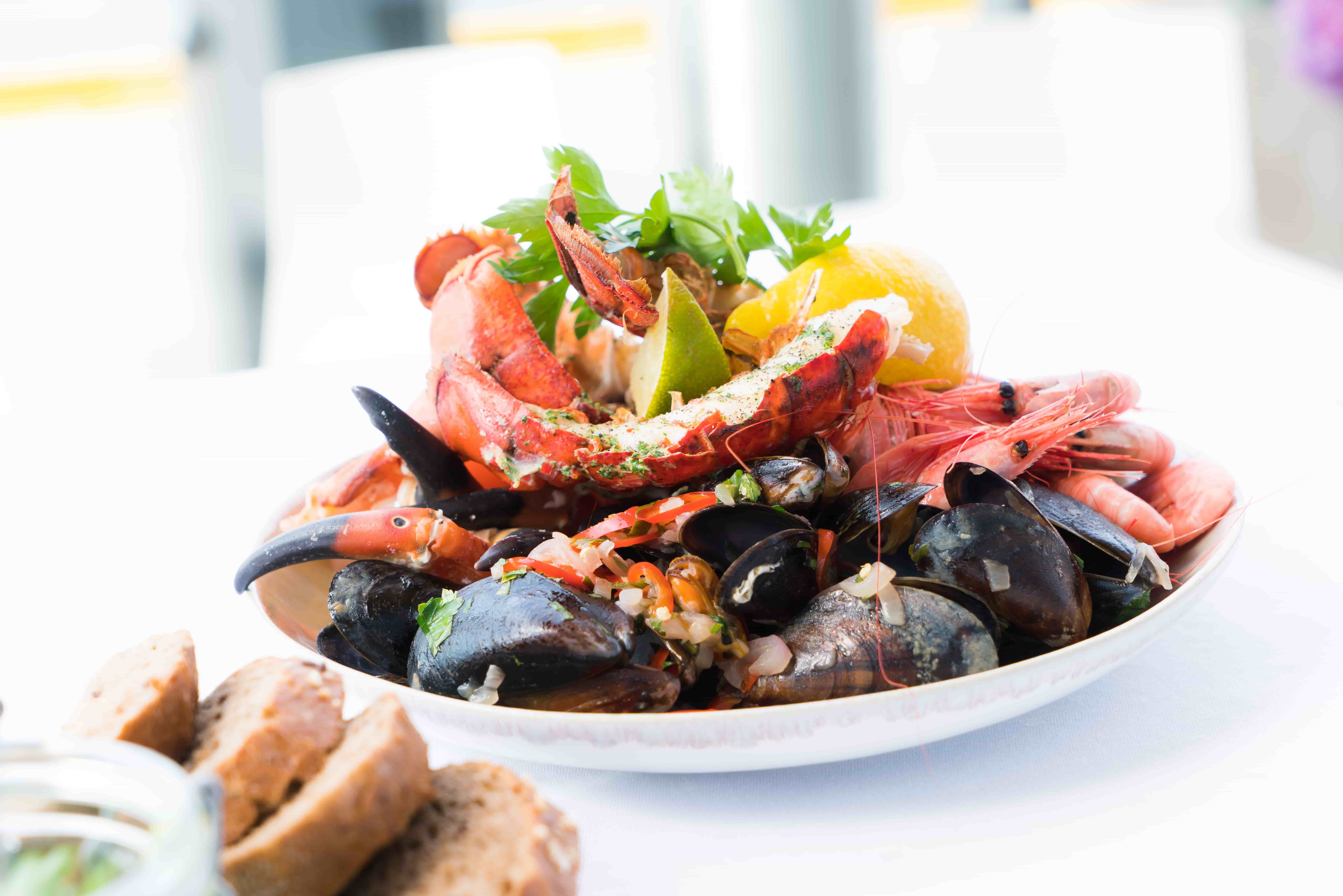 Seafood in Lagos on a Budget: Tasty, Fresh Options at De Plate Cafeteria