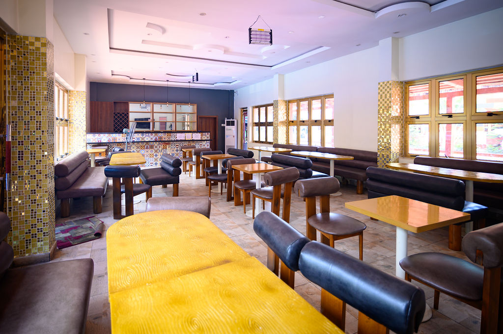Top Reasons Families Pick a Casual Cafeteria for Weekend Fun