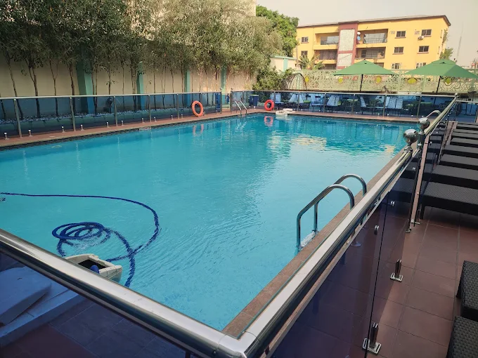 Swimming Pool Close to Me: A New Lagos Guide